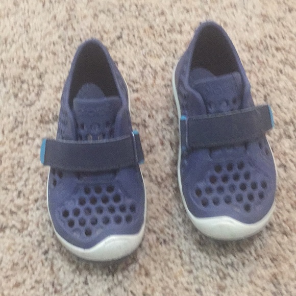 PLAE Other - Plae kids shoes in royal blue waterproof